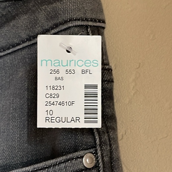 NWT Maurices Everflex Super Skinny High Rise Distressed Denim Jeans 10 Regular - Picture 5 of 11